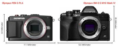 Größenvergleich: OM System PEN E-PL6 vs. OM System OM-D E-M10 Mark IV Größenvergleich: OM System PEN E-PL6 vs. OM System OM-D E-M10 Mark IV
