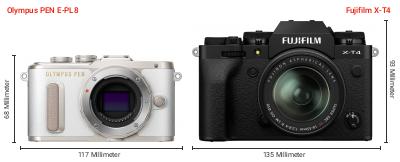 Größenvergleich: OM System PEN E-PL8 vs. Fujifilm X-T4 Größenvergleich: OM System PEN E-PL8 vs. Fujifilm X-T4
