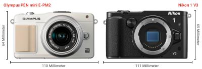 Größenvergleich: OM System PEN mini E-PM2 vs. Nikon 1 V3 Größenvergleich: OM System PEN mini E-PM2 vs. Nikon 1 V3