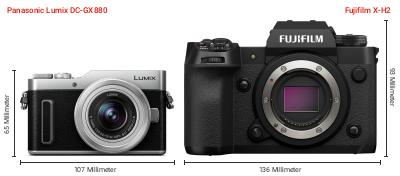 Größenvergleich: Panasonic Lumix DC-GX880 vs. Fujifilm X-H2 Größenvergleich: Panasonic Lumix DC-GX880 vs. Fujifilm X-H2