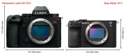 Größenvergleich: Panasonic Lumix DC-S5 II vs. Sony Alpha 7C II Größenvergleich: Panasonic Lumix DC-S5 II vs. Sony Alpha 7C II