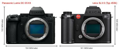 Größenvergleich: Panasonic Lumix DC-S5 IIX vs. Leica SL3-S (Typ 4506) Größenvergleich: Panasonic Lumix DC-S5 IIX vs. Leica SL3-S (Typ 4506)