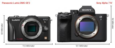 Größenvergleich: Panasonic Lumix DMC-GF2 vs. Sony Alpha 7 IV Größenvergleich: Panasonic Lumix DMC-GF2 vs. Sony Alpha 7 IV