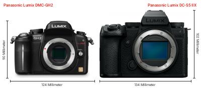 Größenvergleich: Panasonic Lumix DMC-GH2 vs. Panasonic Lumix DC-S5 IIX Größenvergleich: Panasonic Lumix DMC-GH2 vs. Panasonic Lumix DC-S5 IIX