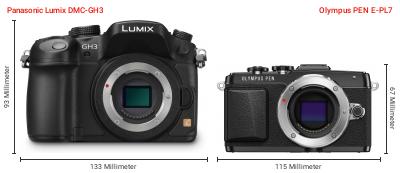 Größenvergleich: Panasonic Lumix DMC-GH3 vs. OM System PEN E-PL7 Größenvergleich: Panasonic Lumix DMC-GH3 vs. OM System PEN E-PL7