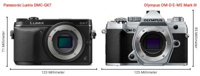 Größenvergleich: Panasonic Lumix DMC-GX7 vs. OM System OM-D E-M5 Mark III