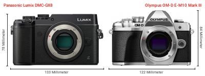 Größenvergleich: Panasonic Lumix DMC-GX8 vs. OM System OM-D E-M10 Mark III Größenvergleich: Panasonic Lumix DMC-GX8 vs. OM System OM-D E-M10 Mark III