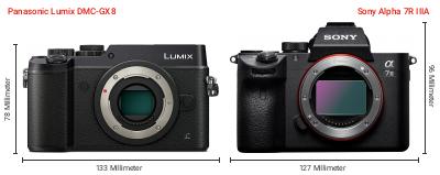 Größenvergleich: Panasonic Lumix DMC-GX8 vs. Sony Alpha 7R IIIA Größenvergleich: Panasonic Lumix DMC-GX8 vs. Sony Alpha 7R IIIA
