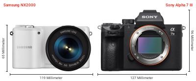 Größenvergleich: Samsung NX2000 vs. Sony Alpha 7 III