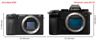Größenvergleich: Sony Alpha 6600 vs. Panasonic Lumix DC-S5 Größenvergleich: Sony Alpha 6600 vs. Panasonic Lumix DC-S5