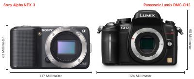 Größenvergleich: Sony Alpha NEX-3 vs. Panasonic Lumix DMC-GH2 Größenvergleich: Sony Alpha NEX-3 vs. Panasonic Lumix DMC-GH2
