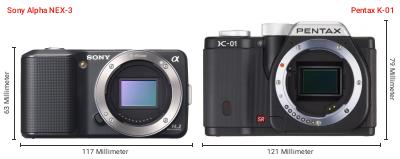 Größenvergleich: Sony Alpha NEX-3 vs. Pentax K-01 Größenvergleich: Sony Alpha NEX-3 vs. Pentax K-01