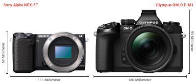 Größenvergleich: Sony Alpha NEX-5T vs. OM System OM-D E-M1 Größenvergleich: Sony Alpha NEX-5T vs. OM System OM-D E-M1