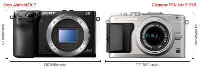 Größenvergleich: Sony Alpha NEX-7 vs. OM System PEN Lite E-PL5 Größenvergleich: Sony Alpha NEX-7 vs. OM System PEN Lite E-PL5